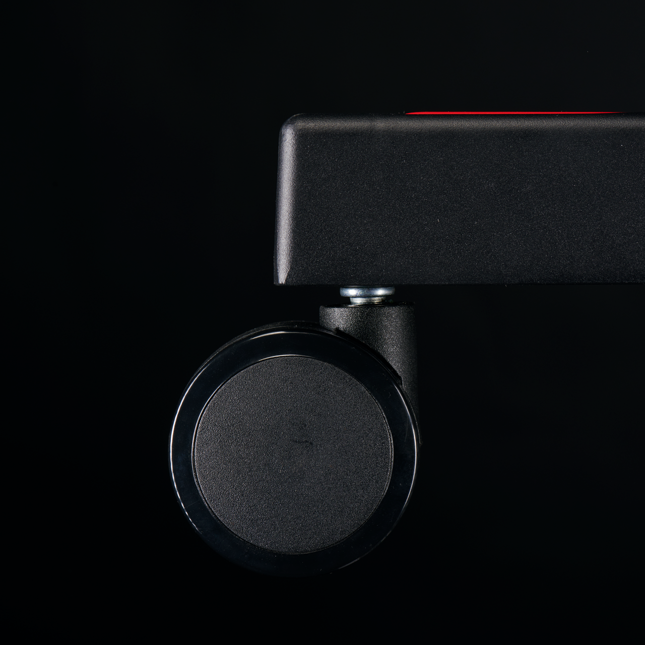 Clutch Gaming chair Pewdiepie LED Edition Throttle Series PEWDIEPIE LED colour red